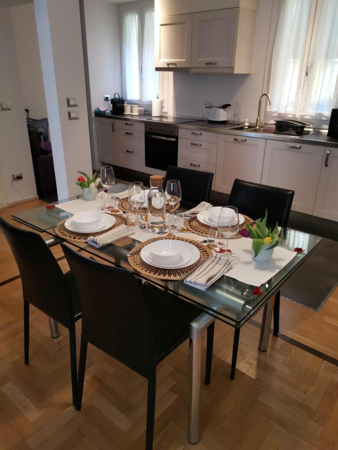 Ca Porticoes Apartment Болонья Экстерьер фото